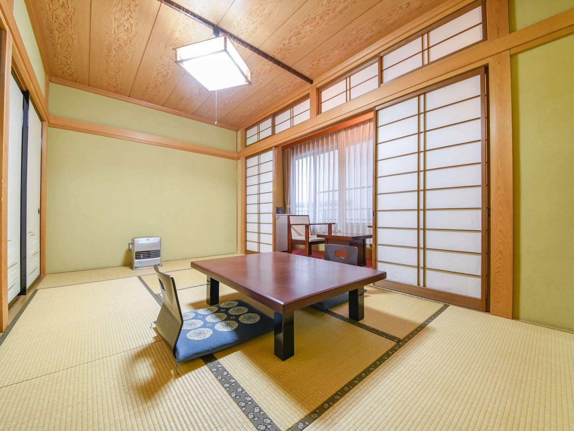 Aihokan Takayama  Buitenkant foto