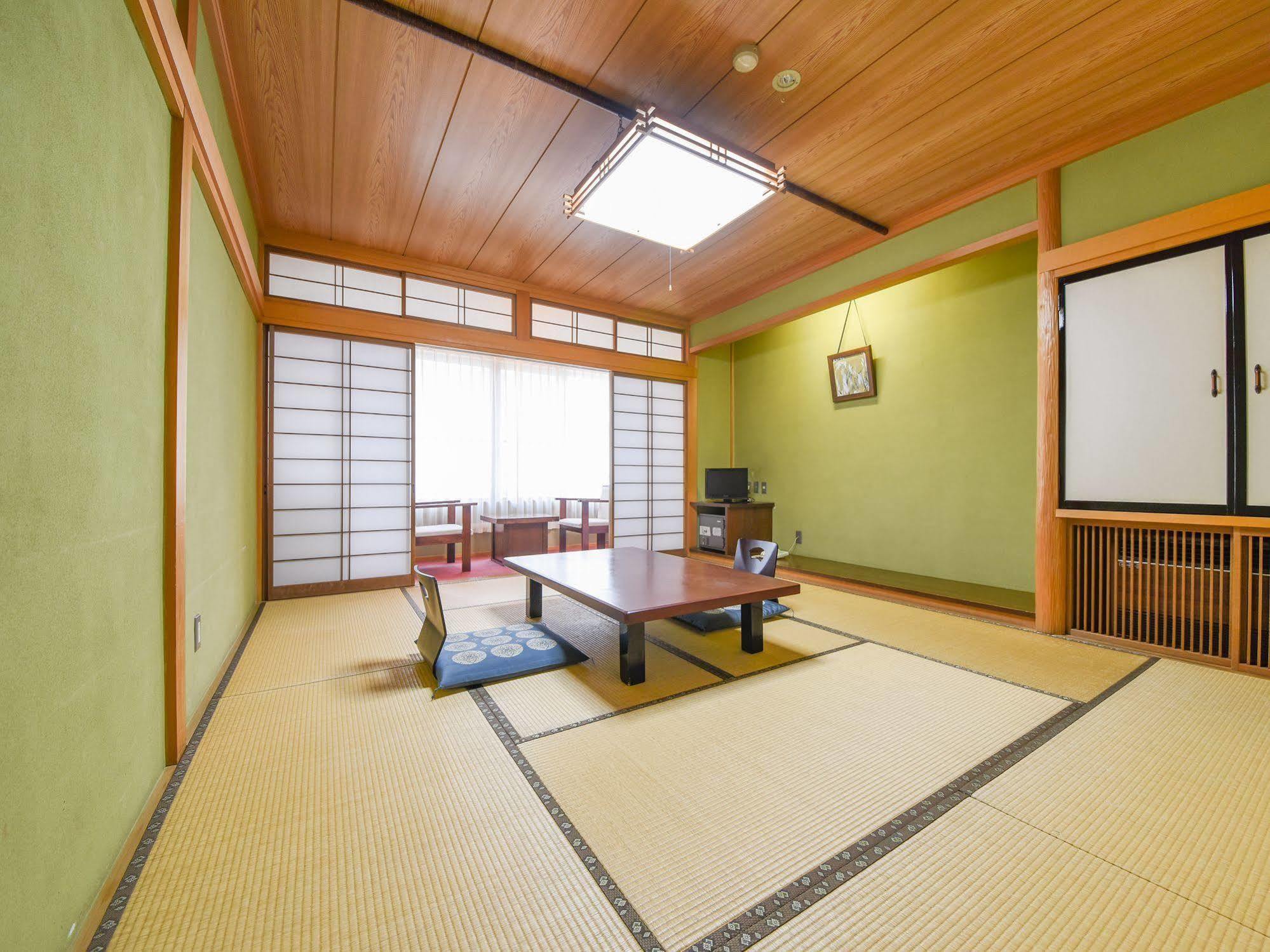 Aihokan Takayama  Buitenkant foto